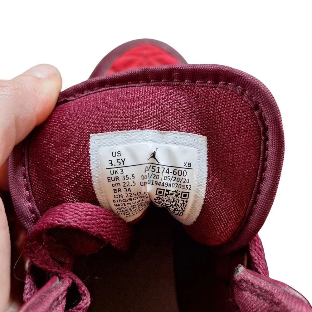 Nike Air Jordan 1 Mid SE Red Quilt High Top Youth Kids‎ Shoes Sneakers  3.5Y